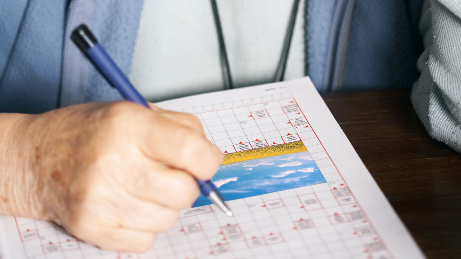 10 daily habits to keep your brain stimulated as you age